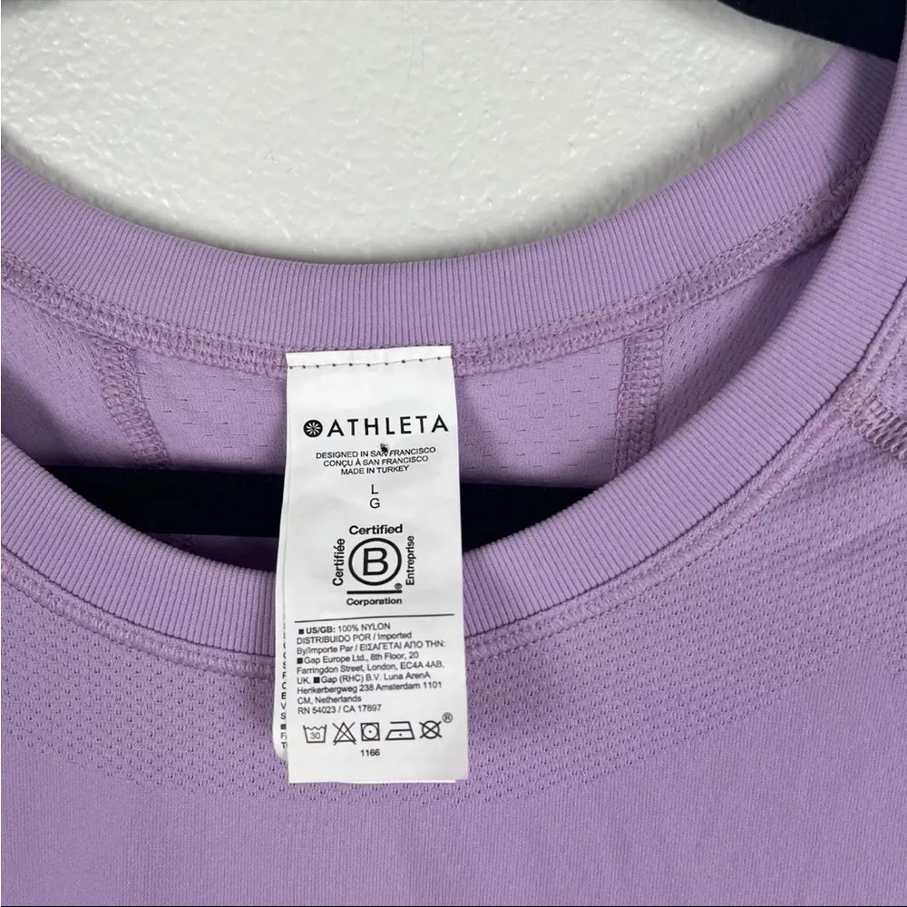 Athleta Womens Base Layer Tee Short Sleeve Purple Sz L - Image 2
