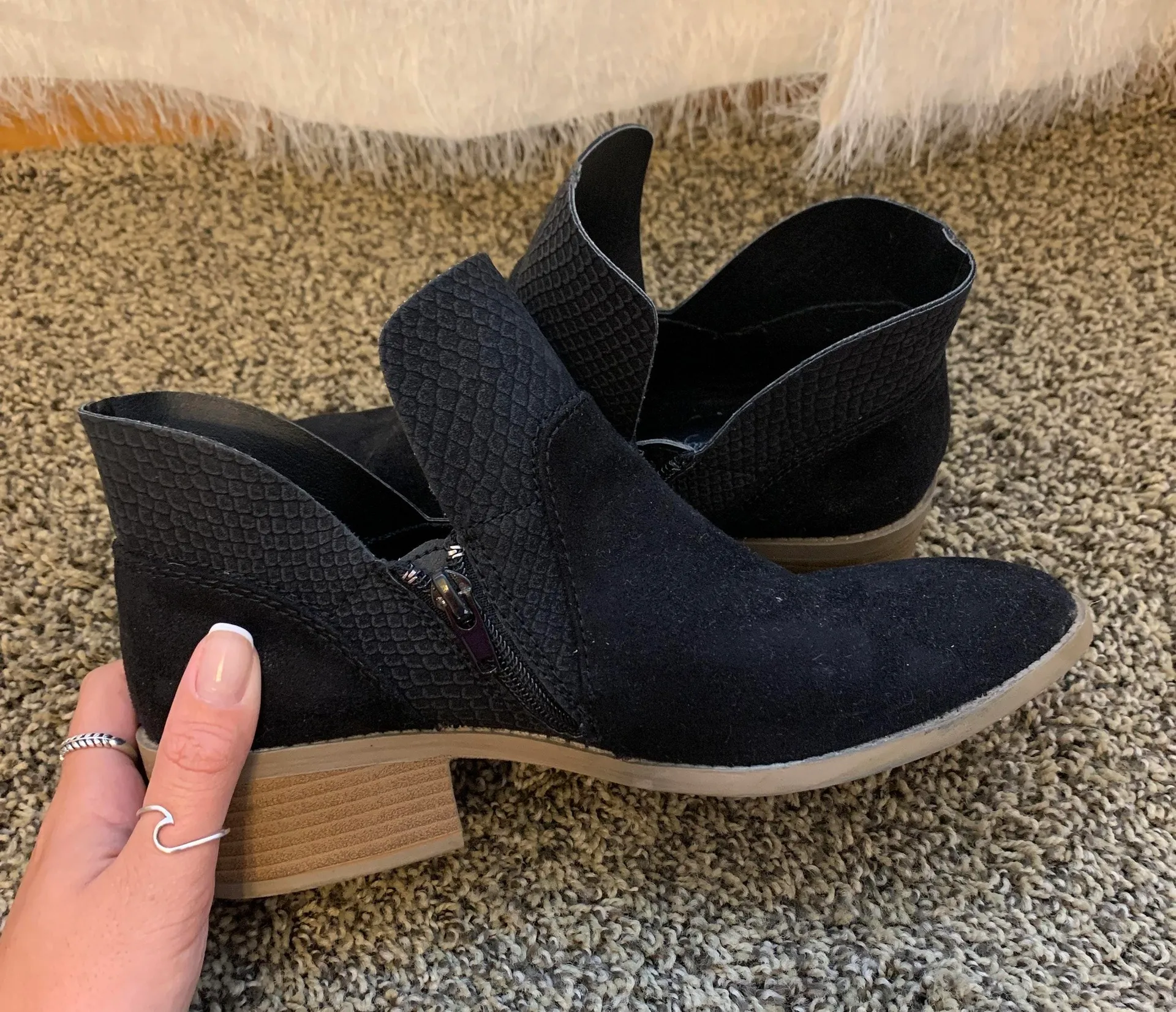 American Eagle Outfitters Booties - Image 2