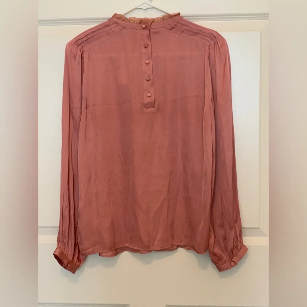 J Crew Elegant Pink Silk Women's Top.  Size-Small - Image 2