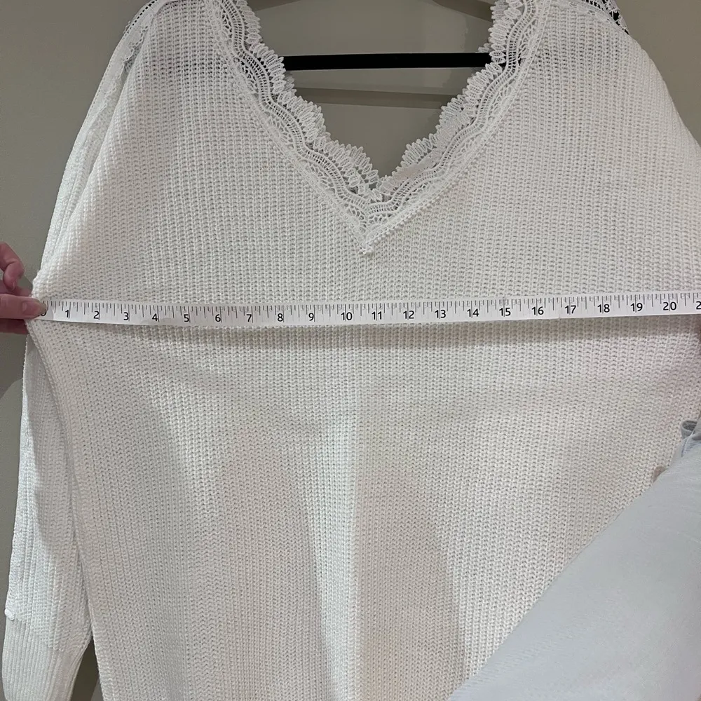 White V-Neck Sweater Dress - Image 5