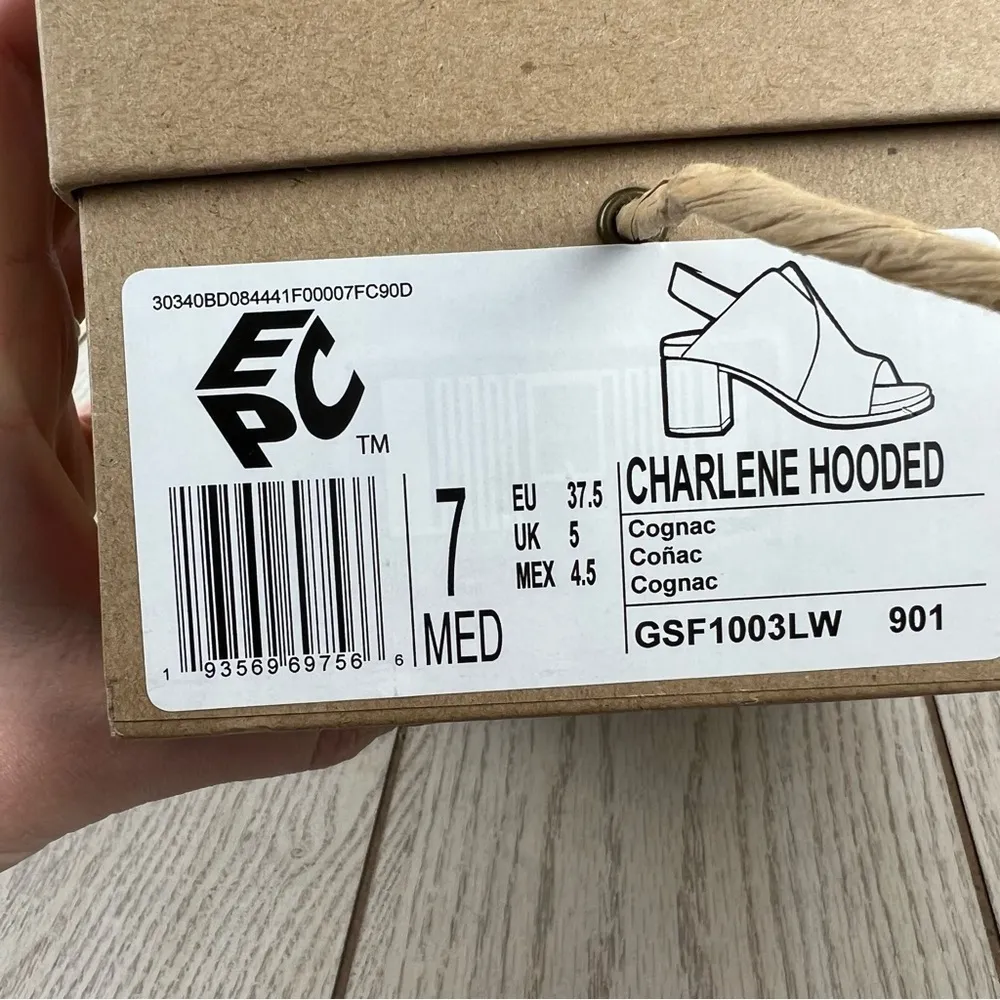 Gentle Souls Women's Charlene Hooded Slingback Sandals 7M Cognac Leather $199 - Image 9