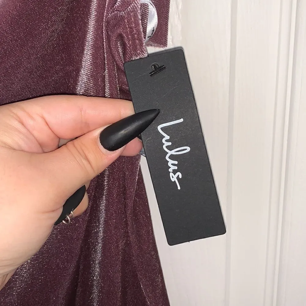 Lulu’s Jazzy Belle Mauve Velvet Dress Size XS - Image 9