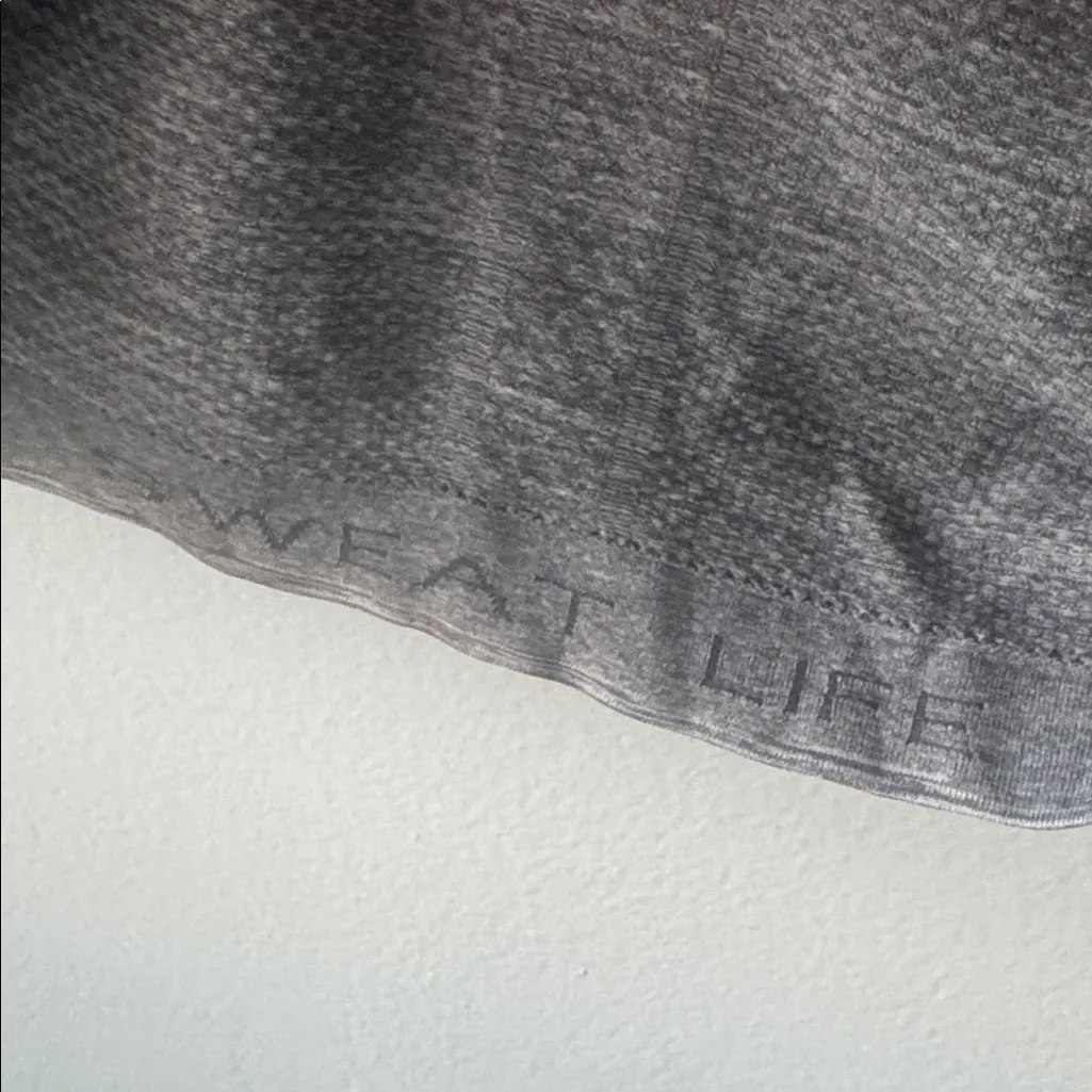 Lululemon Swiftly Tech Racerback Tank Top Size 10 Workout Gym Training - Image 3