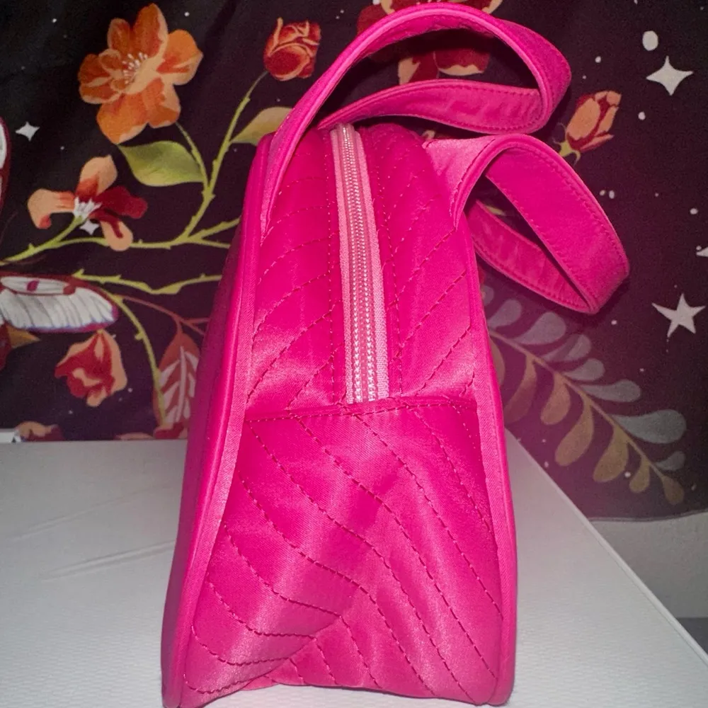 YSL  Yves Saint Laurent - Y2K Hot Pink Mini Handbag - Image 6