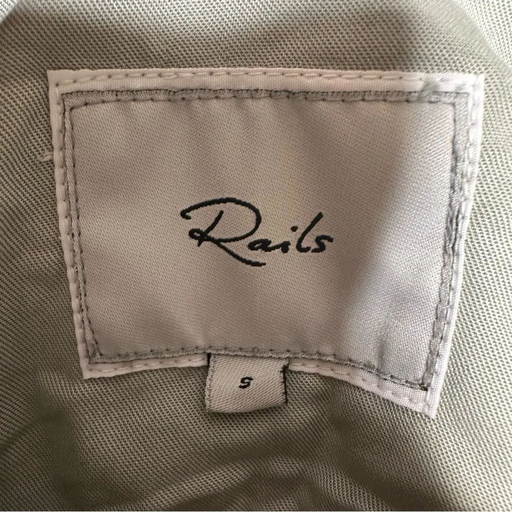 Rails Soren Tencel® lyocell Button-Up Shirt in Sage Denim Size Small - Image 8