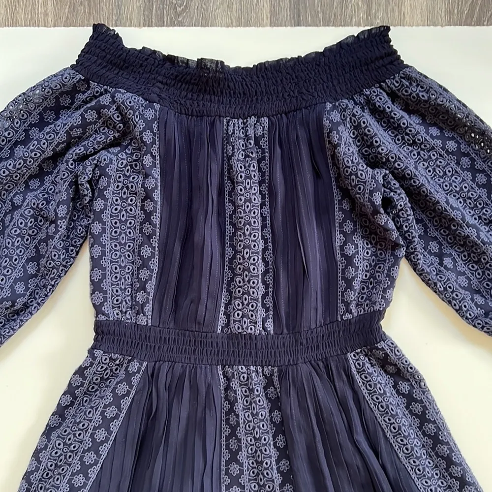 Alice and Olivia Navy Off Shoulder Eyelet Smoked Mini Dress Size 2 - Image 4