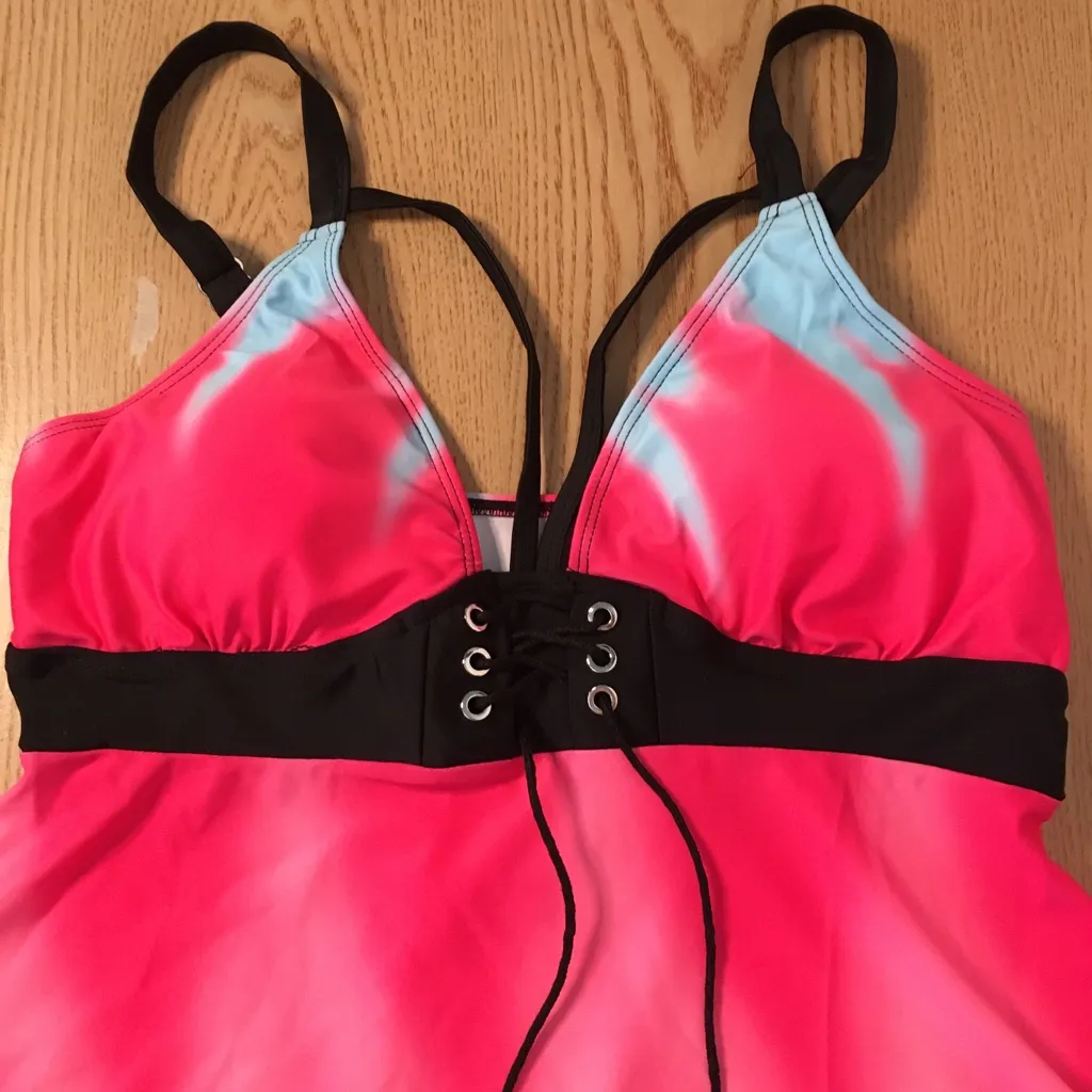 New Women’s Tankini Tie Up Swimsuit Top Pink Blue Black Size Small - Image 5
