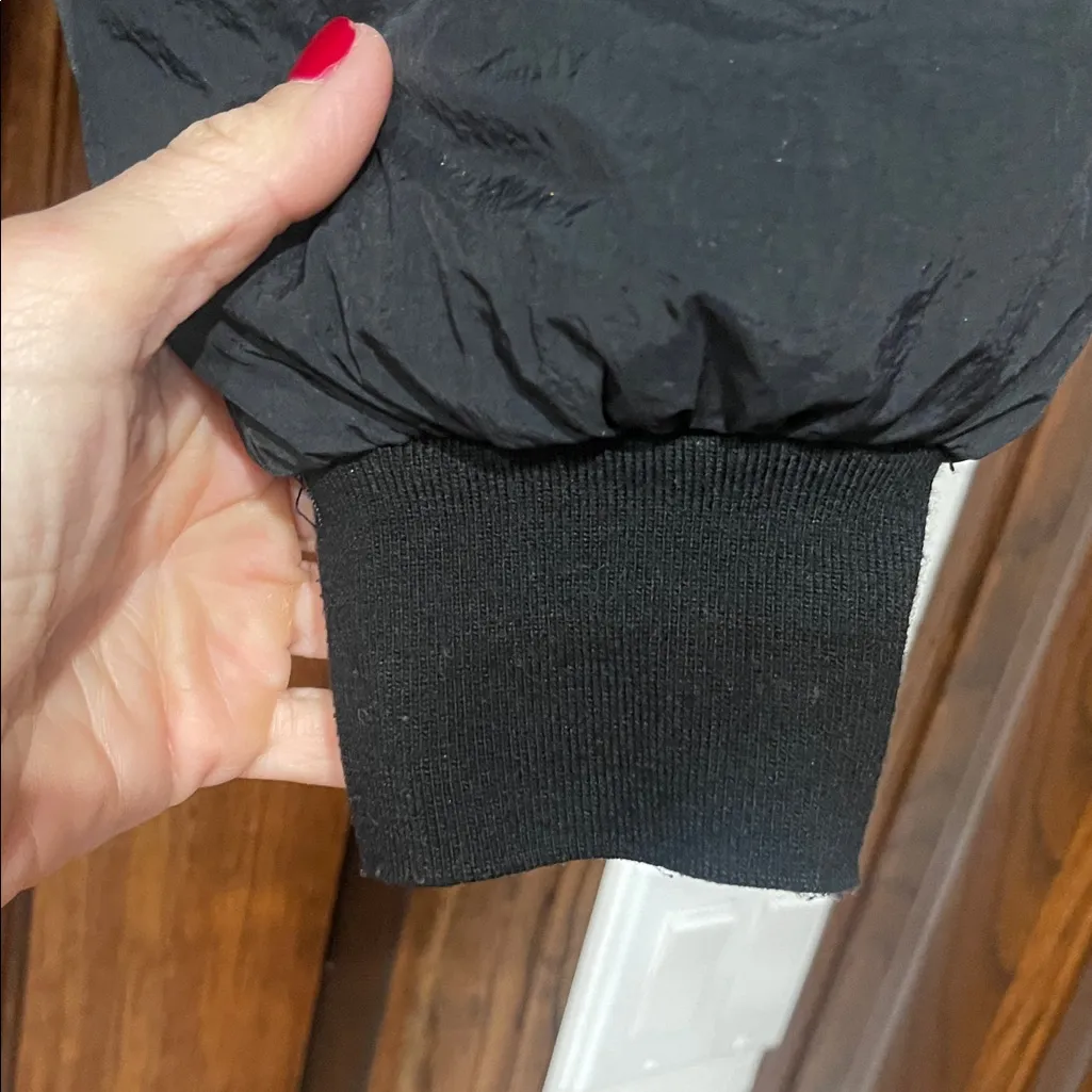 Lucky Brand Black Puffer Jacket with Hood Small - Image 4