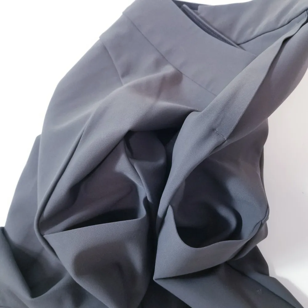 Athleta Trouser Ankle Zip Mid Rise - Image 9