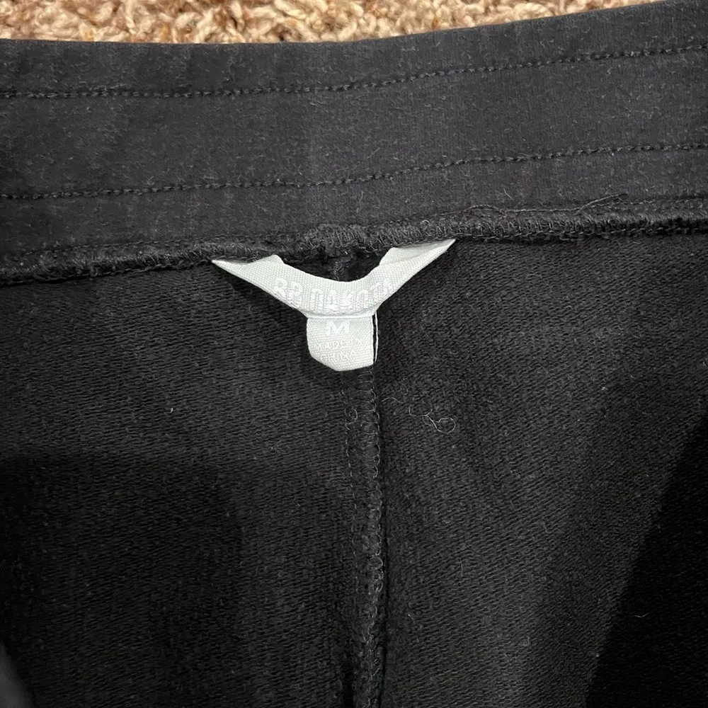 BB Dakota Stay On Track Cropped Sweatpants - Image 9