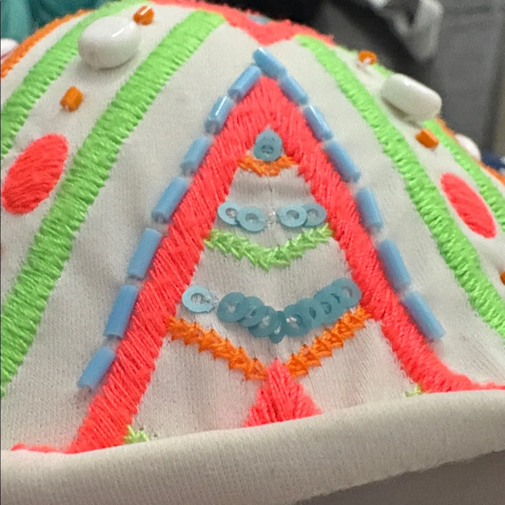 Victoria's Secret Multi Useful Bikini Bra Top with beaded accents 34/B - Image 6