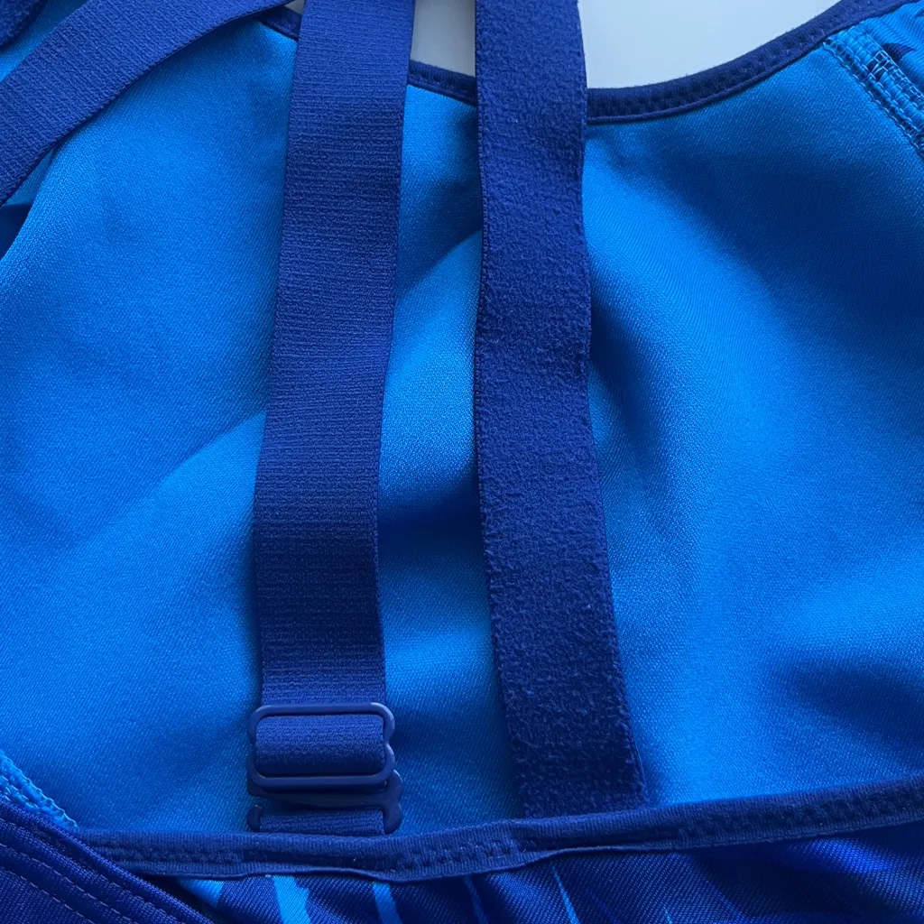 Nike Swoosh Impact Dri-FIT High Support Sports Bra in Blue Women's Medium - Image 8
