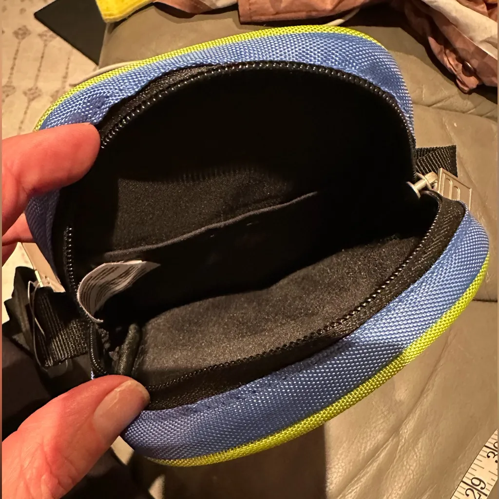 Fila Shoulder Bag NWT - Image 7