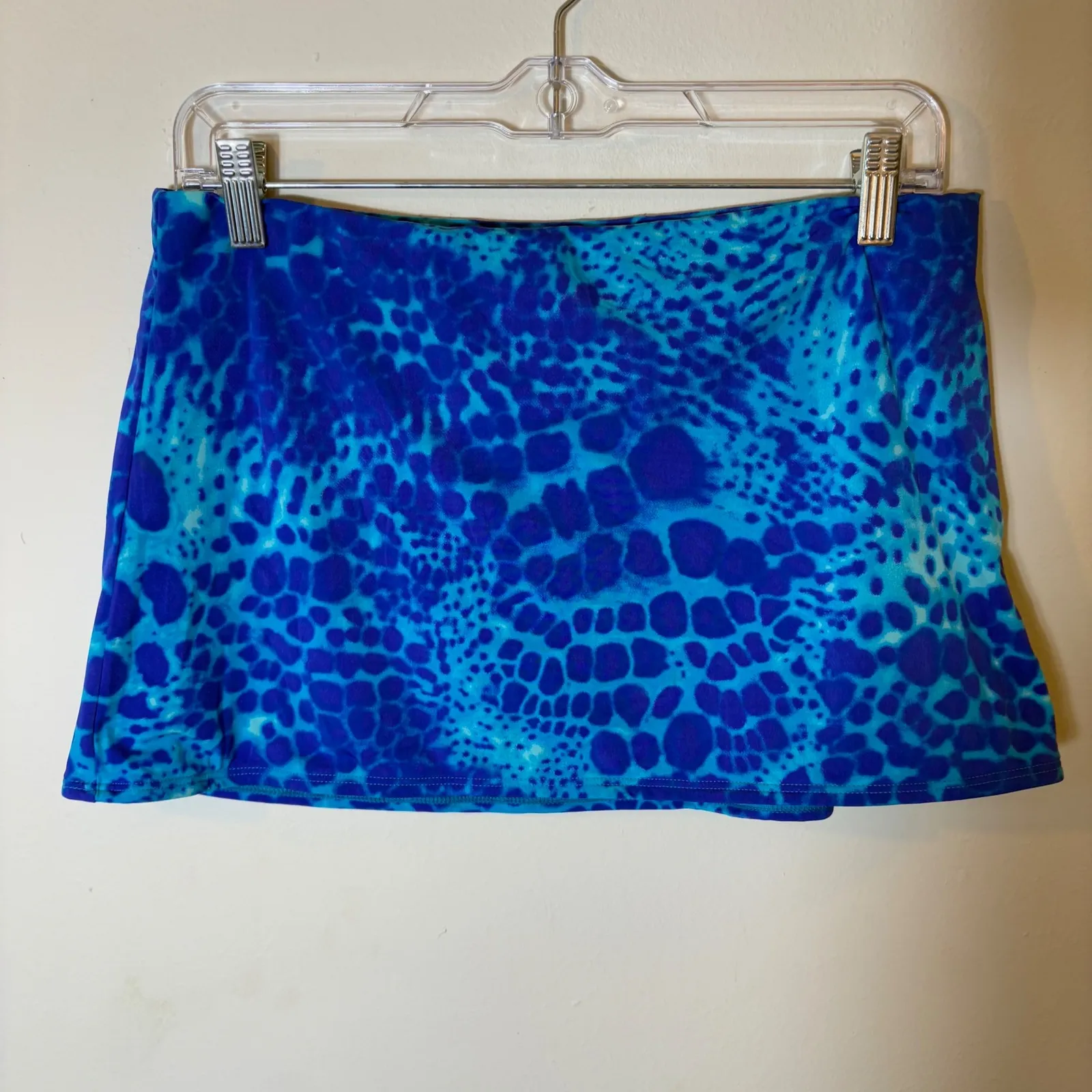 Victoria's Secret Swimwear Set Medium Bikini Top 36A‎ Blue Leopard Print - Image 9