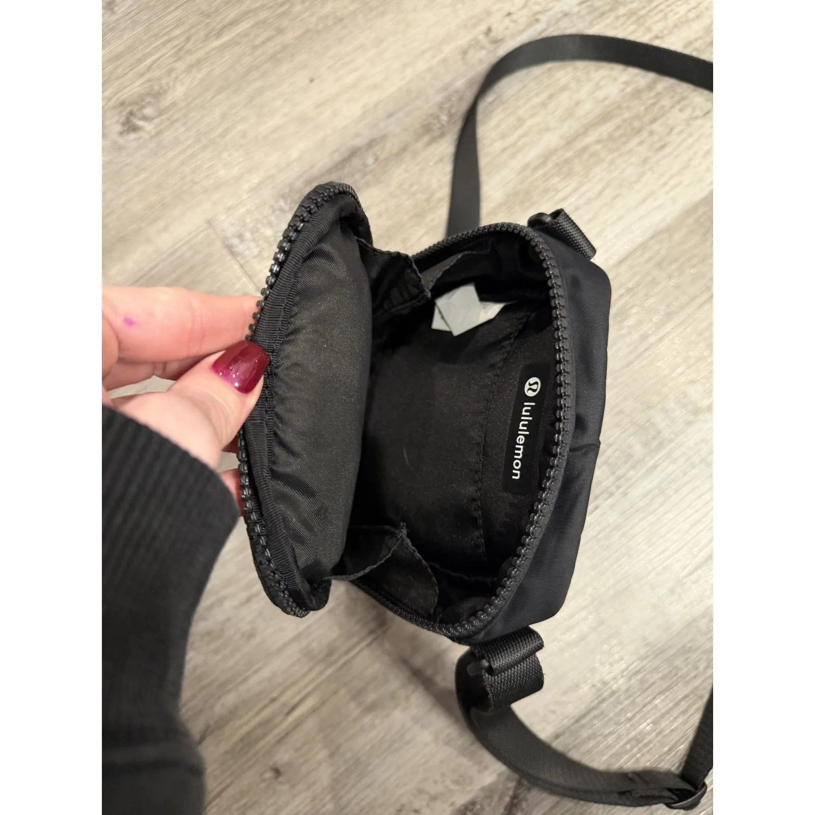 lululemon Easy Access Crossbody - Image 5
