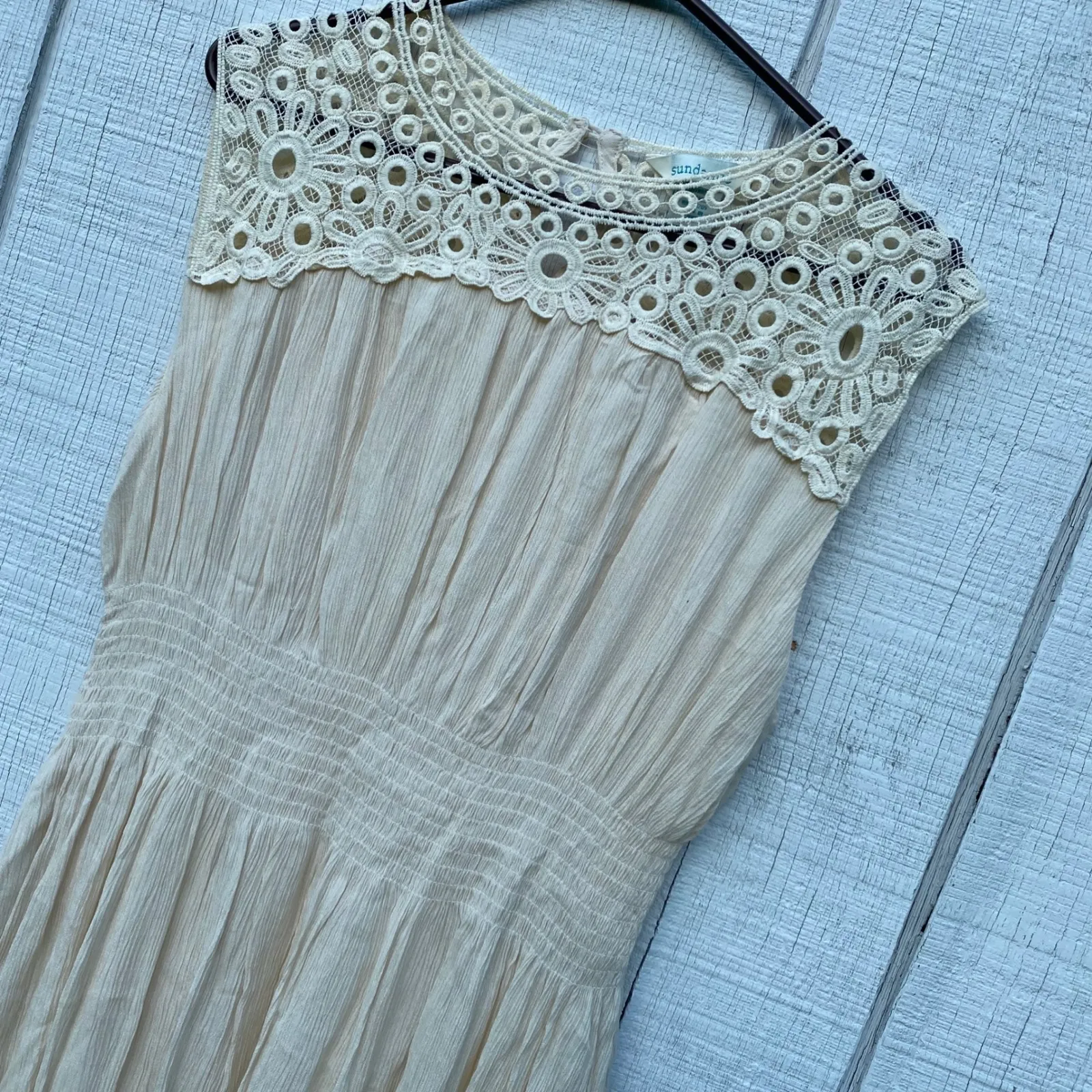 Sundance Crochet Dress Sleeveless Smocked‎ Waist Boho Casual Cream Size S - Image 2