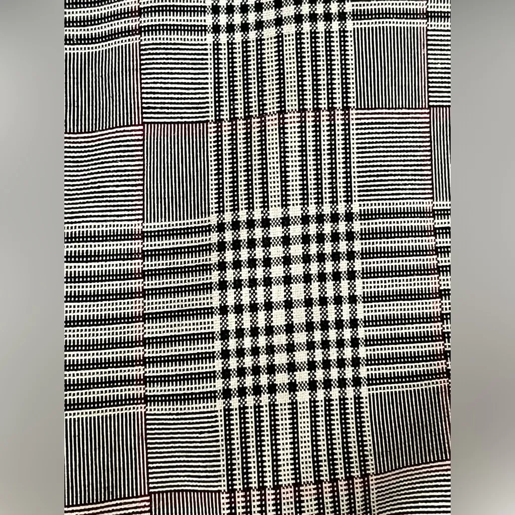 Urban Outfitters Women's Size 32 Plaid  Gray Black Velvet Side‎ Stripe Pants - Image 11