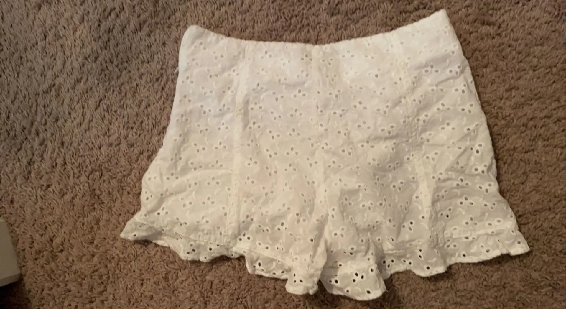 Ruffle Hem Shorts - Image 3