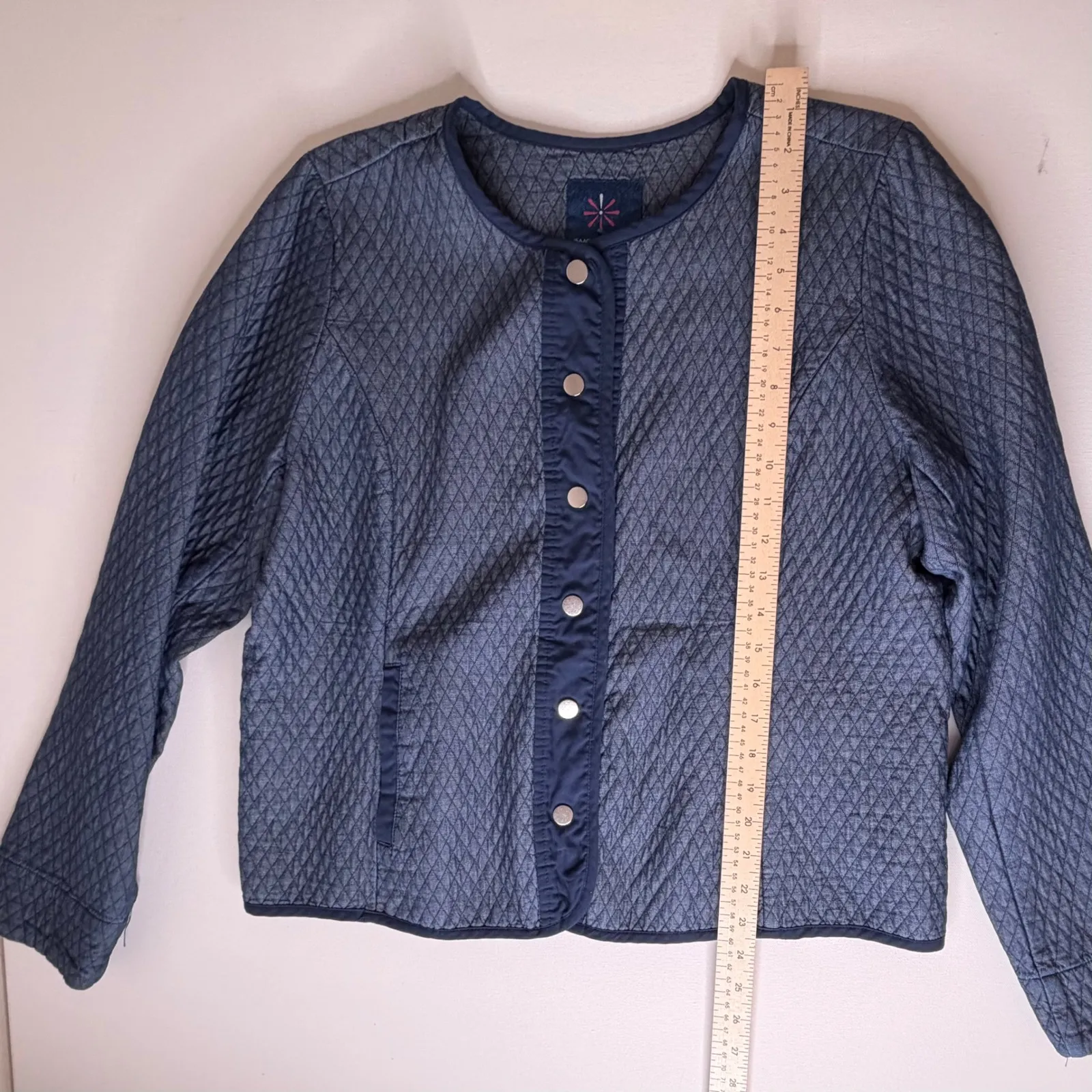 Isaac Mizrahi Live Quilted Snap Front Jacket Medium Blue Comfy Fall Layering - Image 9