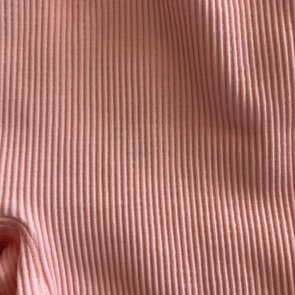 NWOT FP Happiness runs pranja shorts flaw pictured Pink Size undefined - Image 2