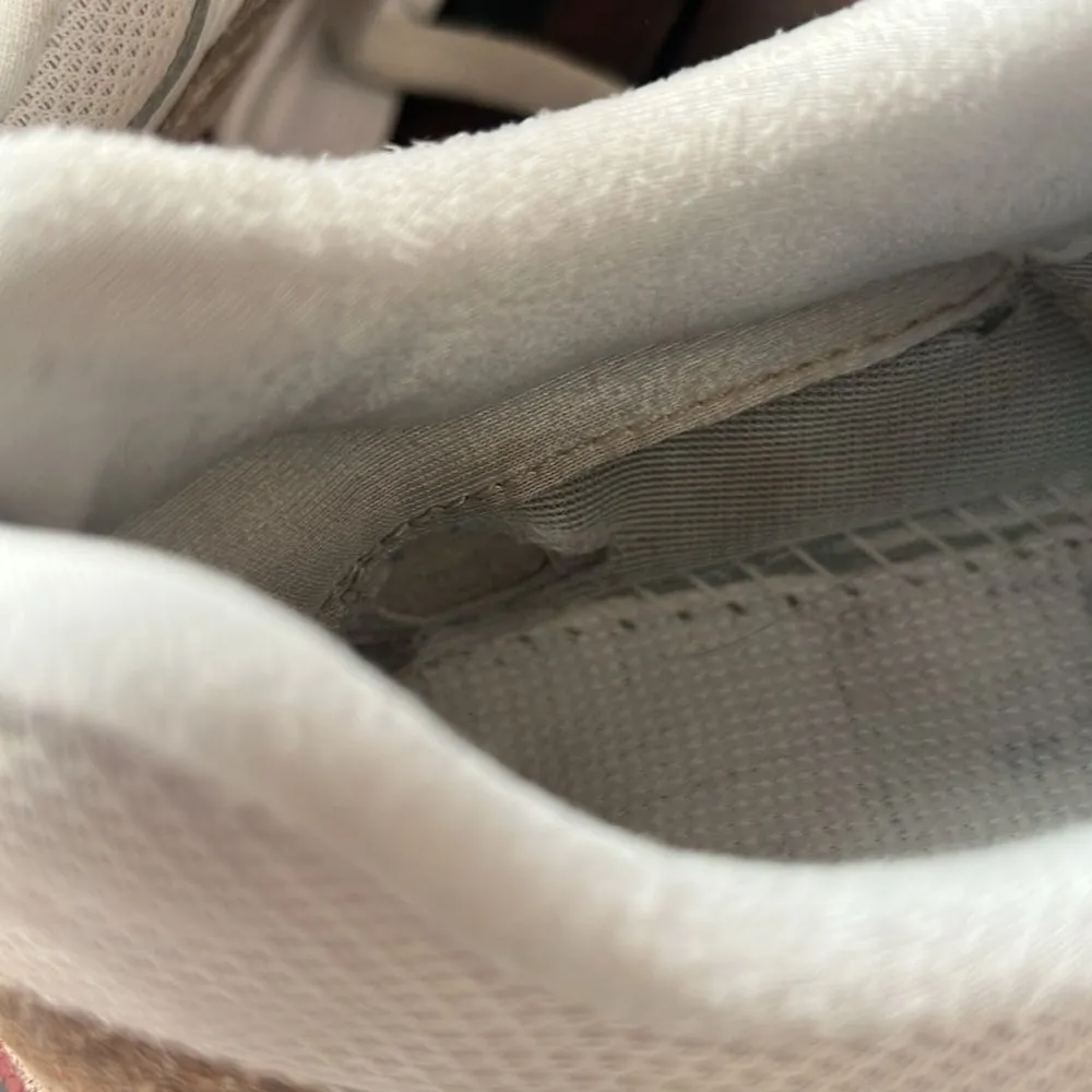 New Balance Women's 997 Casual Sneakers From Finish Line Size 9 - Image 11