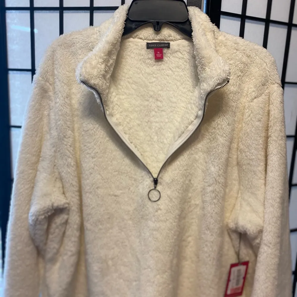 Vince Camuto Pullover hoodie - Image 4