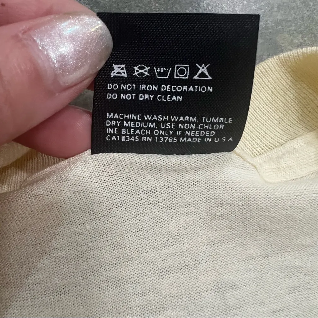 Vtg Single Stitch Screen StarsCoyote T Shirt 1990's Art Abstract Nature Howl L Yellow Size L - Image 7