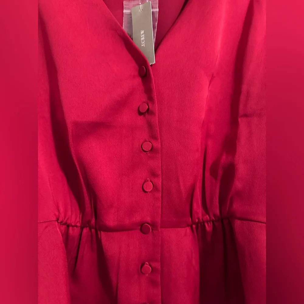 New with tags J crew sleeve peplum top in satin-crepe Elegant Red Women's Top - Image 6