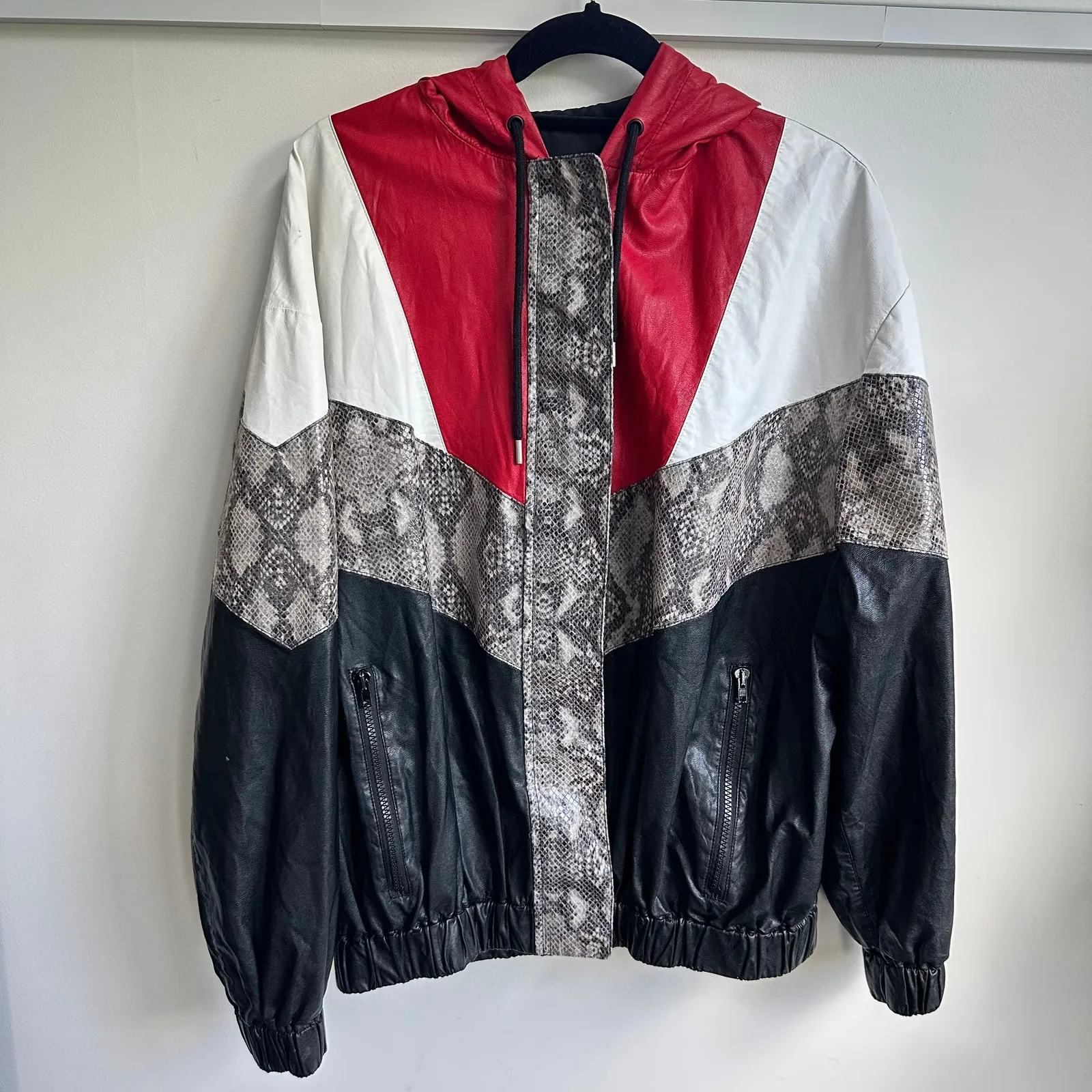 MSGM Faux Leather Sz 10 Large Snake Print Bomber Jacket IT 44 Black Red Designer - Image 2