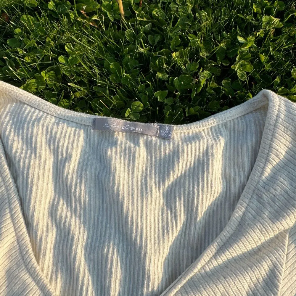 Oatmeal Boho Western Ribbed Simple Tee - Image 2