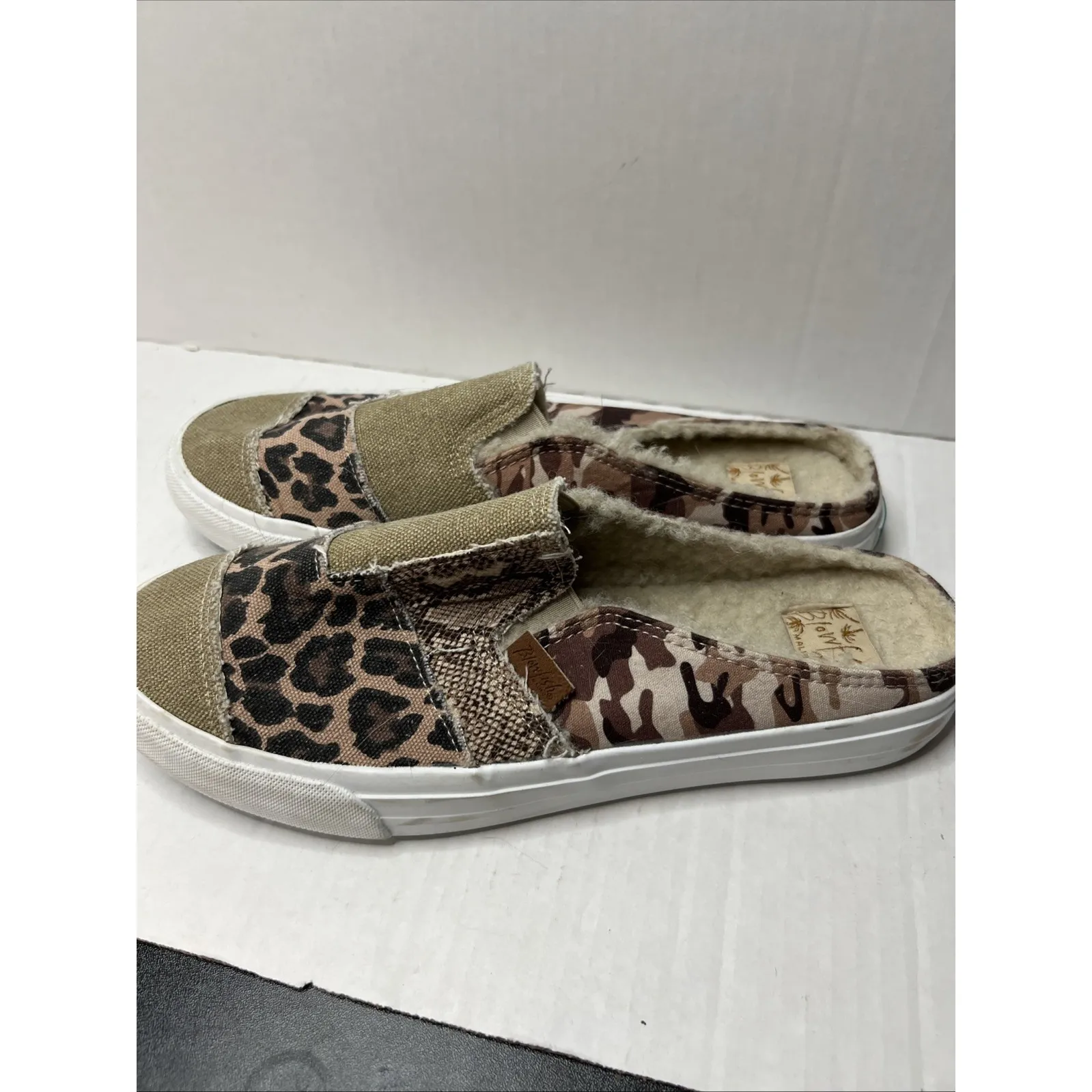 Blowfish Maddox  Women's Fur Lined Slip on With Animal Print - Image 4