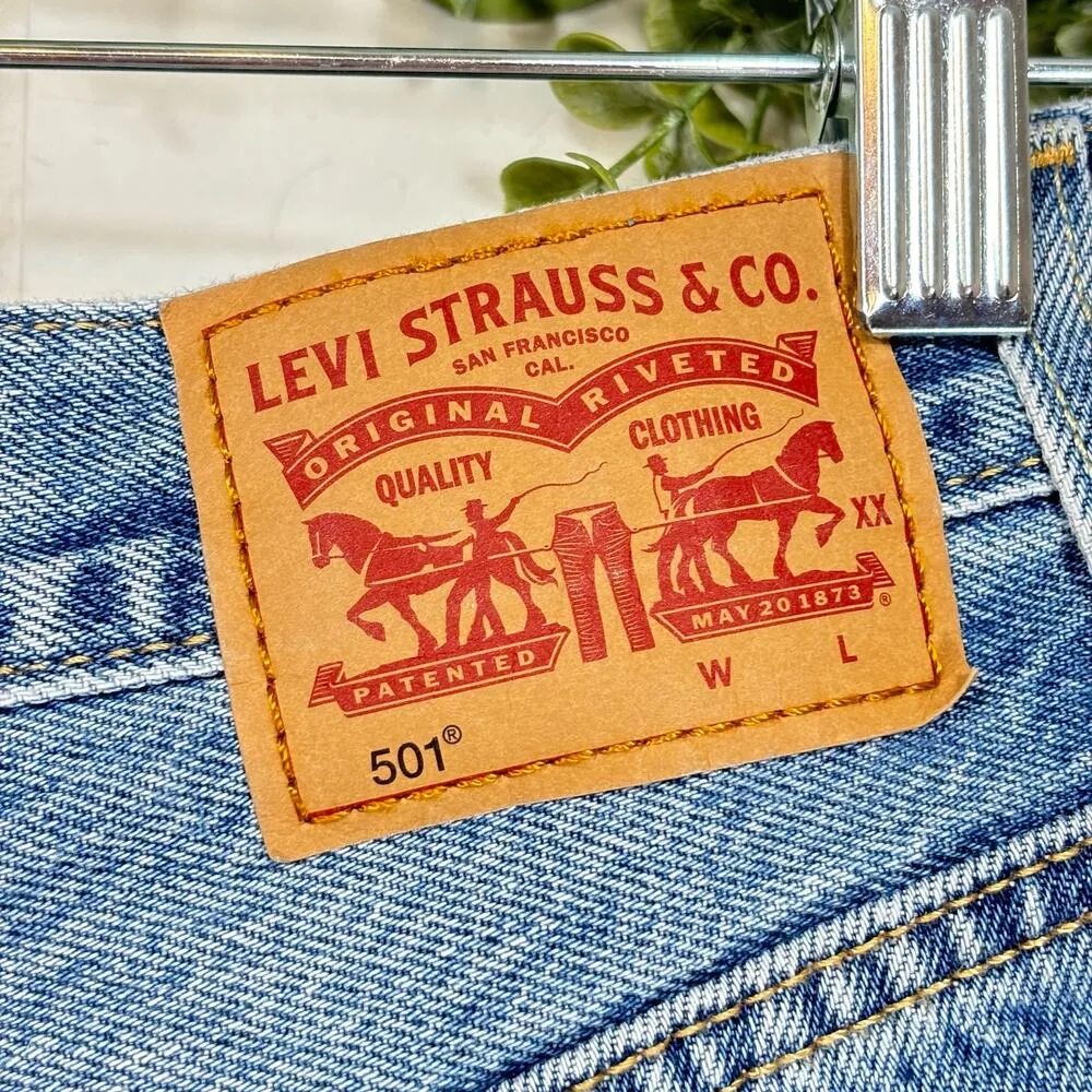 Levi Strauss & Co 501 Distressed Denim Micro Shorts W25 Casual Summer Preppy - Image 3