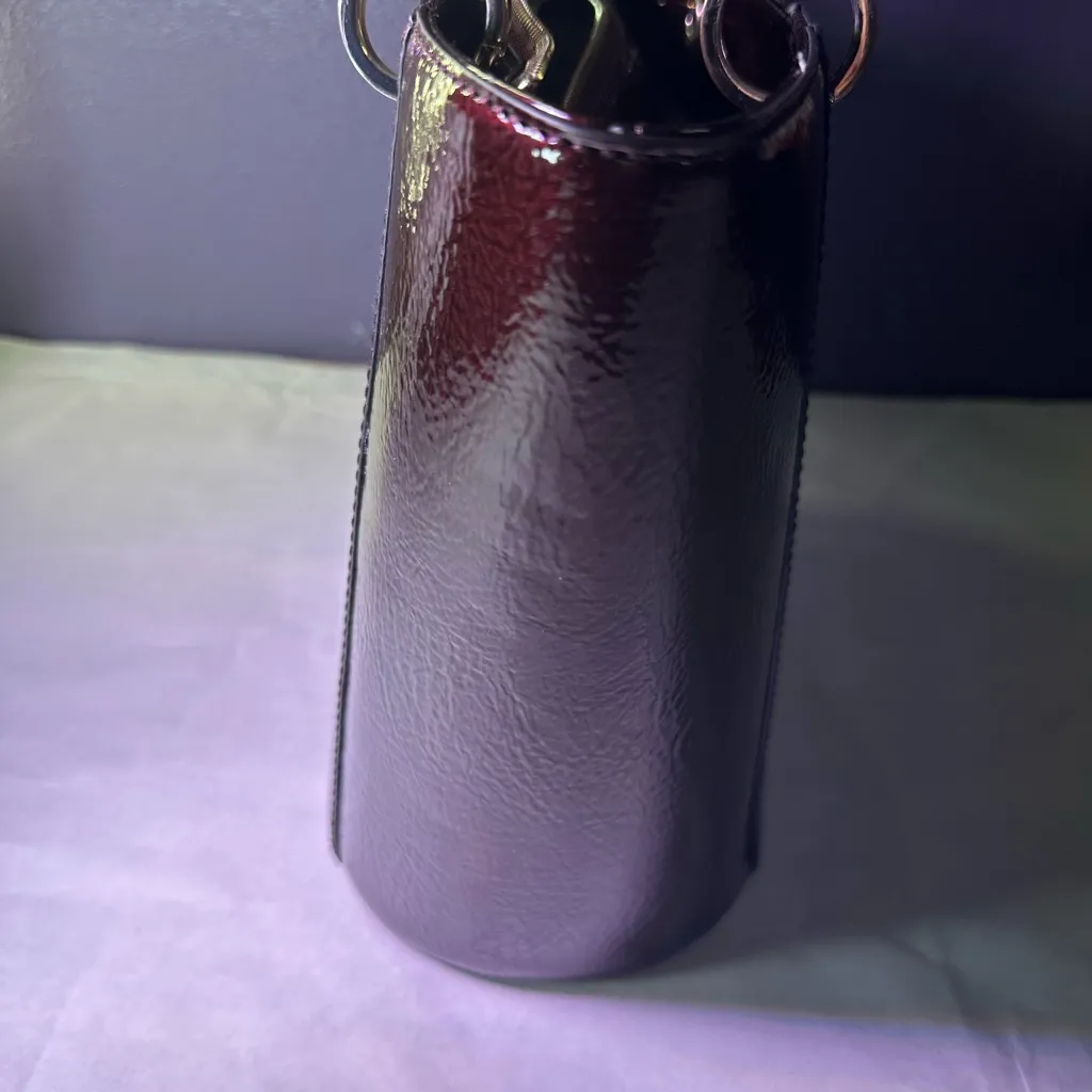 Guess  Shiny Burgundy Tote Bag - Image 14