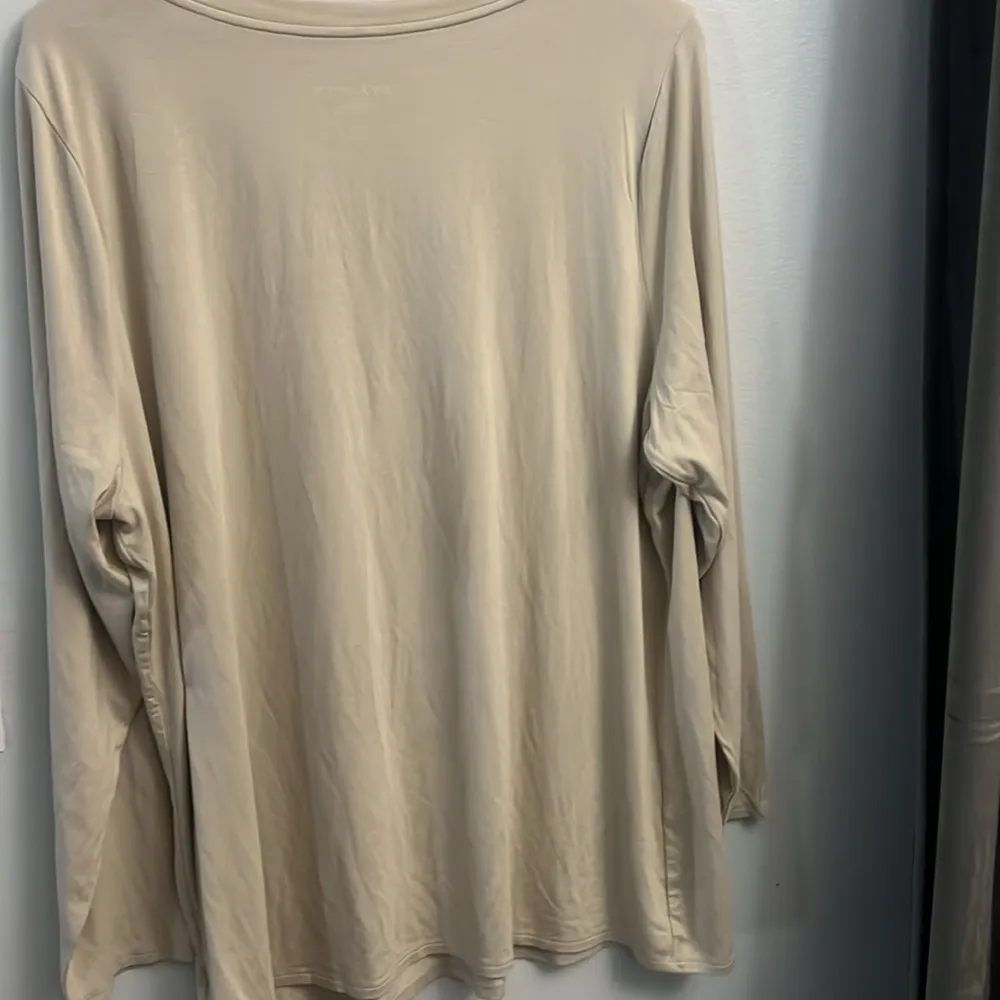 2X Ava & Viv The Softest Long Sleeve Beige Cream Shirt - Image 6