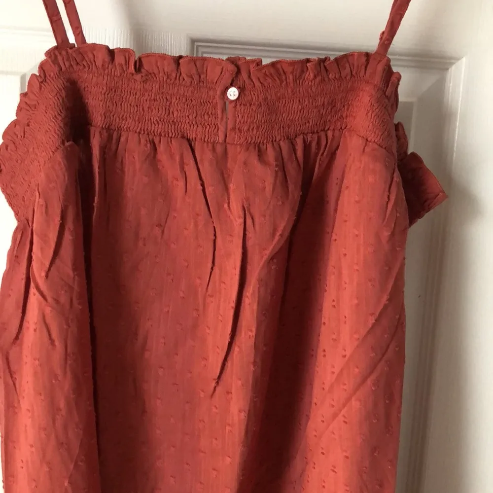 Old navy smocked textured clip-dot cami mini dress - Image 3