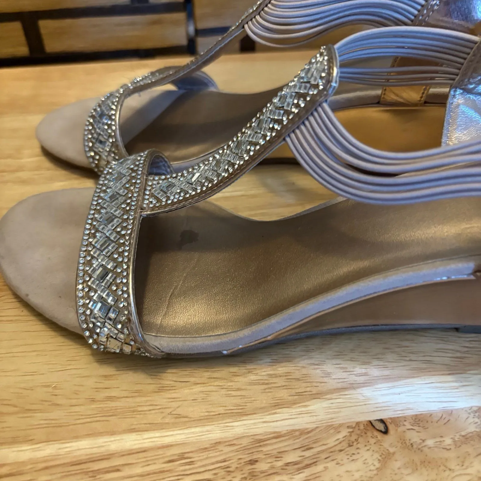 New York Transit Gold Wedges Size 9.5‎ - Image 4