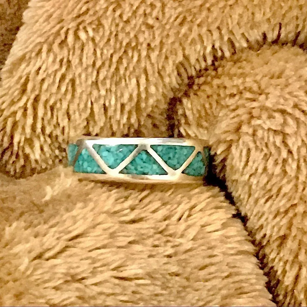 VTG Sterling Silver Southwest Crushed Turquoise Inlay Ring - Image 12