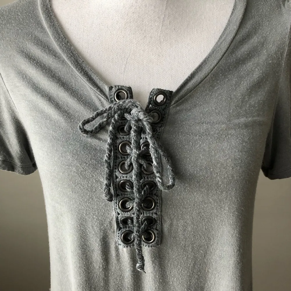 American Eagle Soft & Sexy gray tie up T-shirt S - Image 3