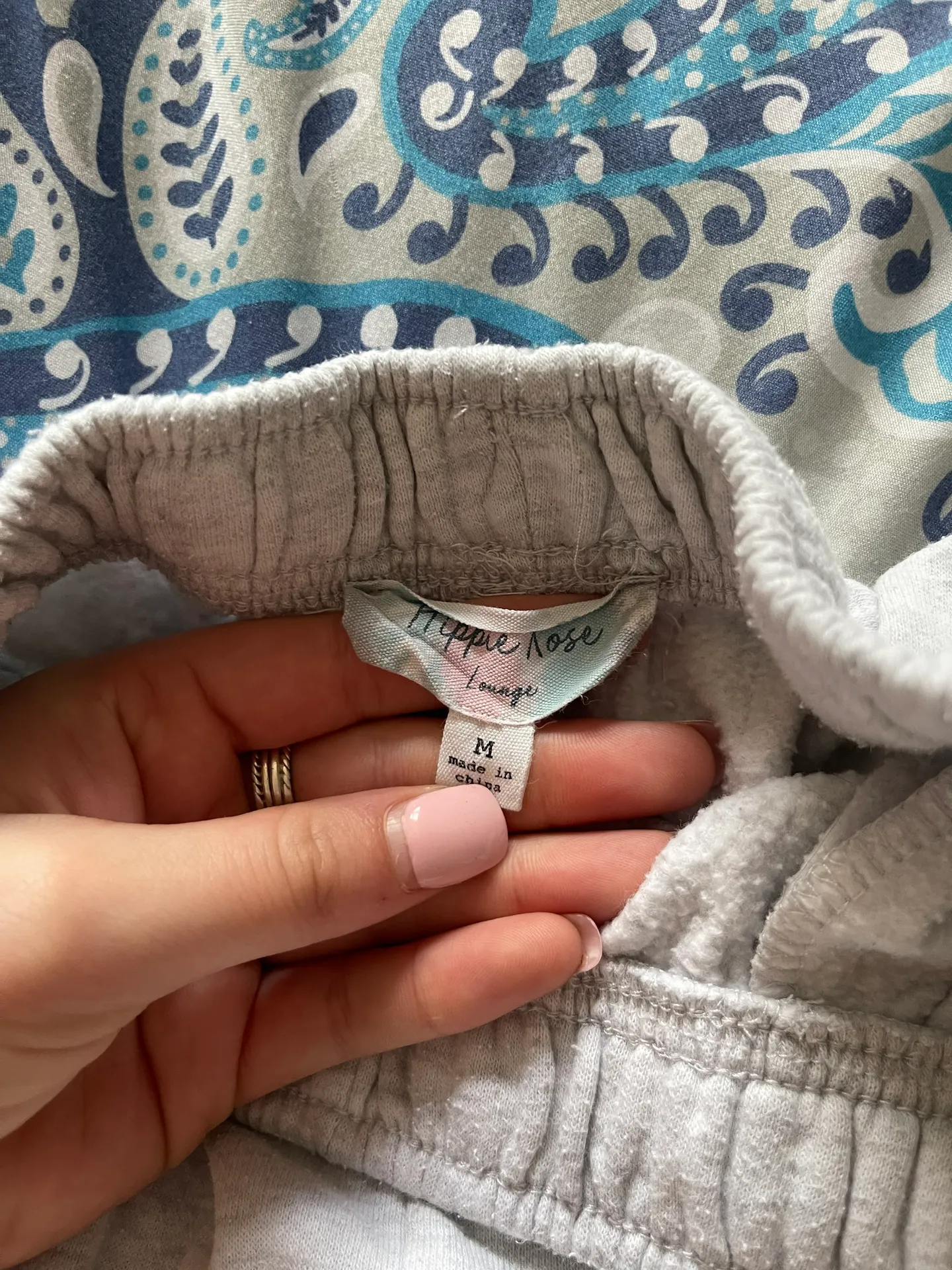 Sweatpants Shorts Gray Size M - Image 3