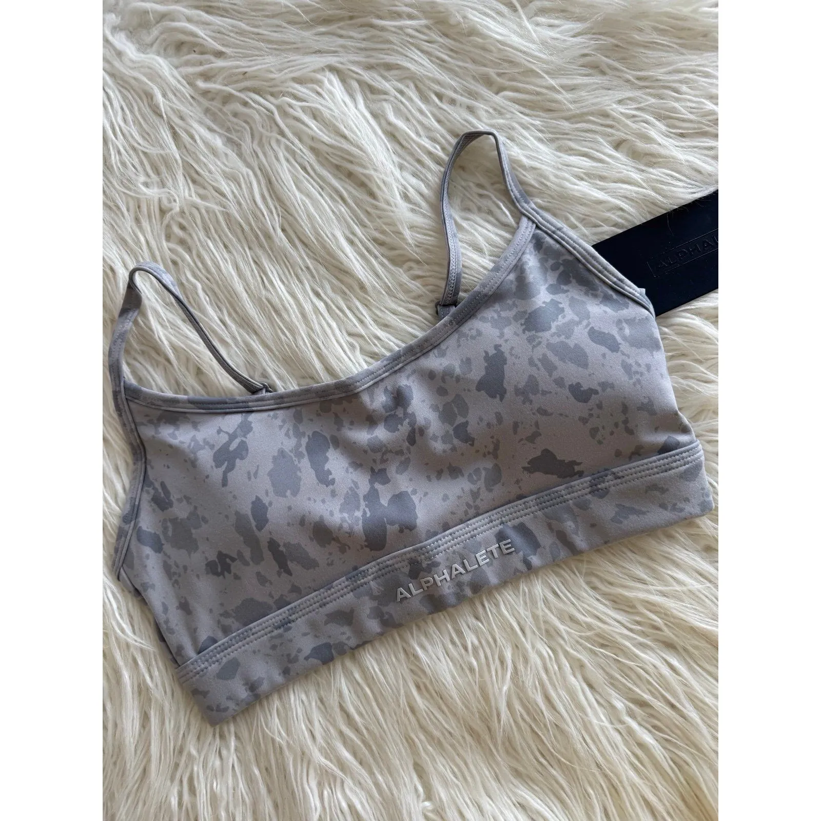 Alphalete Surface Limitless Bra Pebble Print Stone Grey Size XS - Image 4