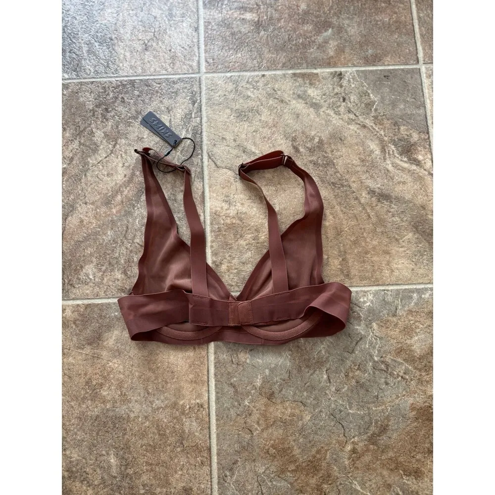 Skims Naked Plunge Bra Jasper Size 32A - Image 4
