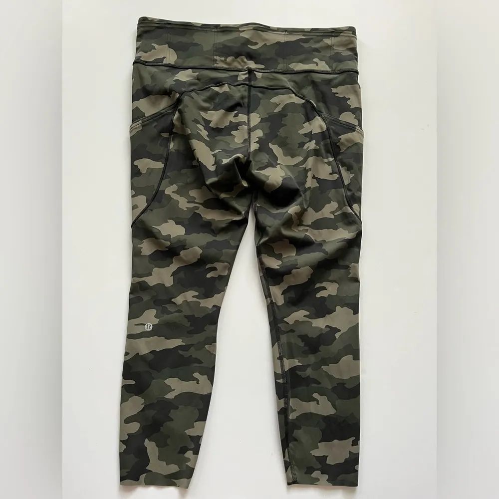 lululemon athletica Fast & Free Tight II 25” -Size 16 - Image 2