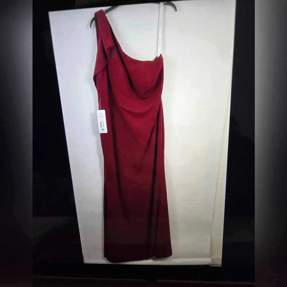 Azazie Rinna One Shoulder Bridesmaid Long Dress Size A18 - Image 3