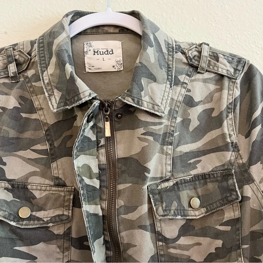 Mudd Camo Trucker Jacket Cotton Zipper Button Size L - Image 5