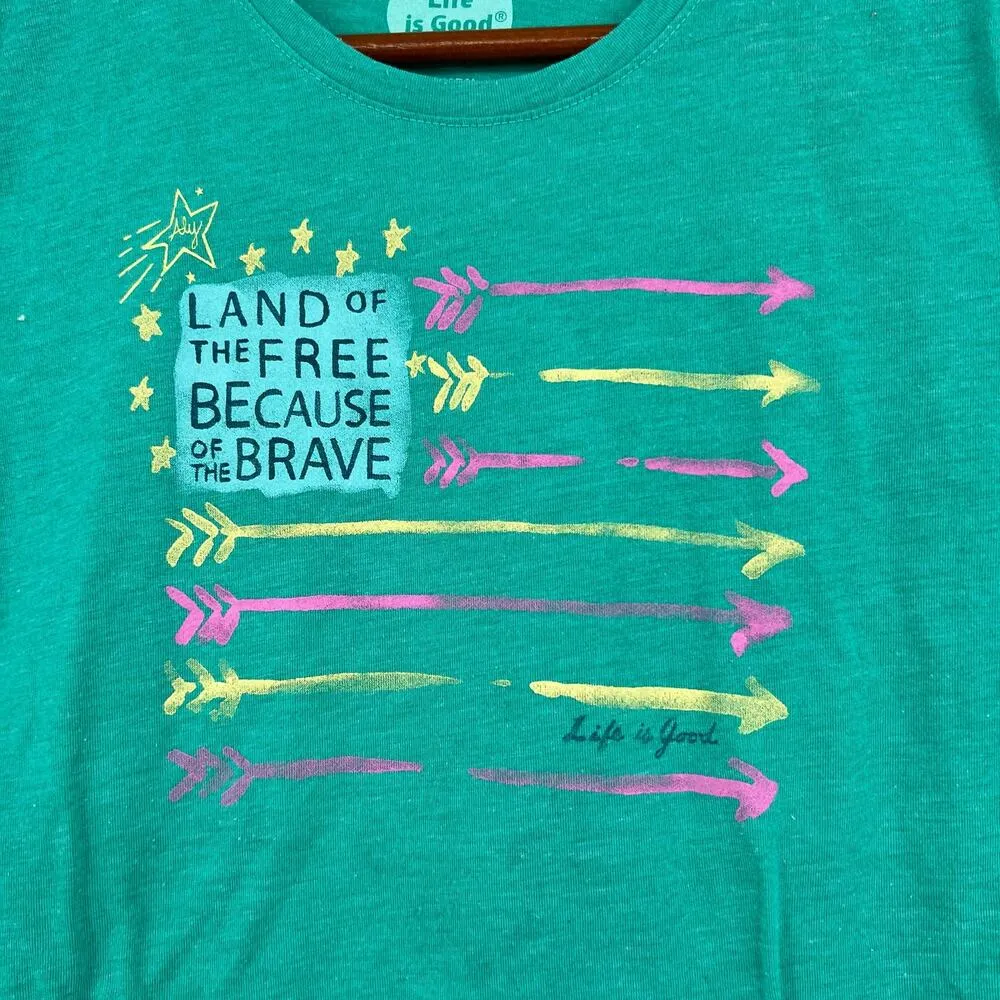 Life is Good green Land of the Free Because of the Brave fitted t-shirt sz small - Image 4