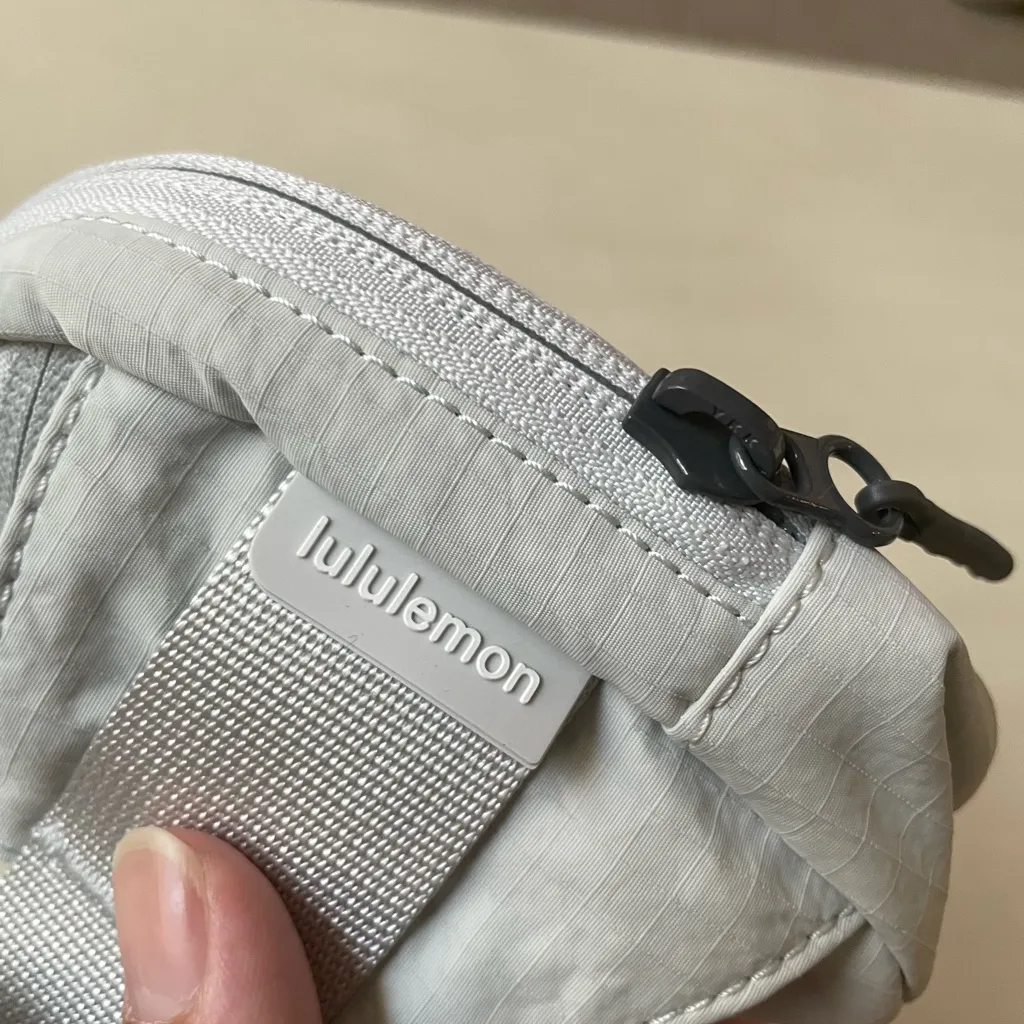 Everywhere Belt Bag Ripstop - Silver Drop - Image 4