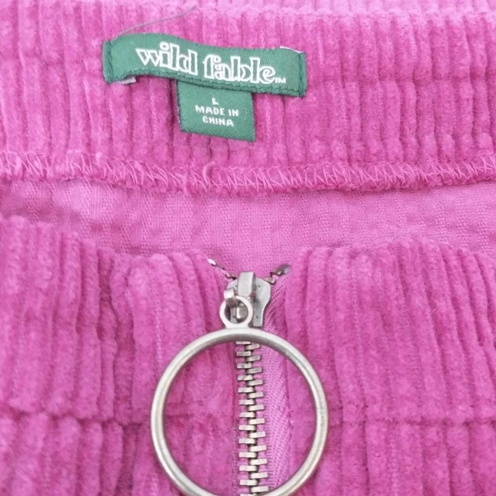 Wild Fable - Women's Zip Front Corduroy Mini Skirt Size L - Image 4