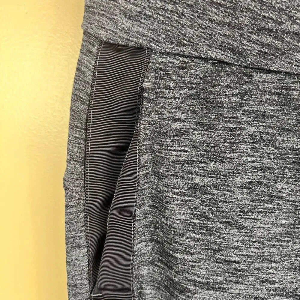 Athleta Womens‎ Metro Downtown Black Gray Joggers Size Medium Athleisure Stretch - Image 3