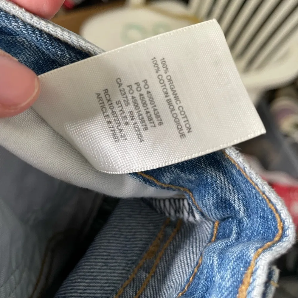 Denim Forum Joni High Rise Loose Distressed Jeans Light Wash 25 29L - Image 4