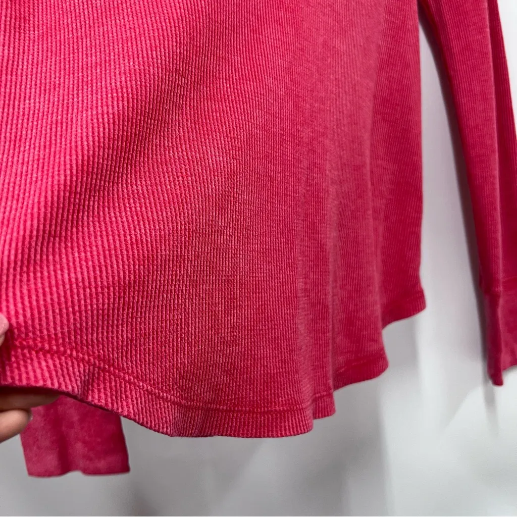 Aerie Henley thermal women’s M red waffle knit distressed neckline long sleeve - Image 12